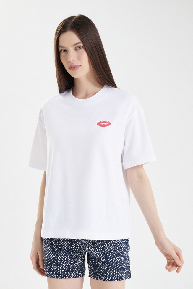  Женская белая домашняя футболка  1