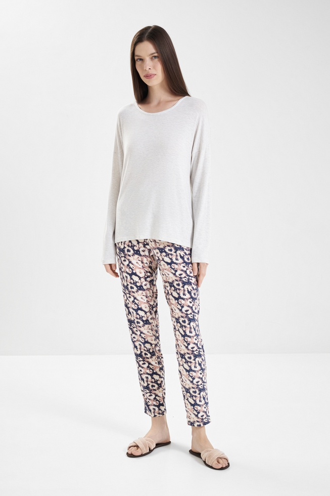 Женский домашний белый лонгслив 3