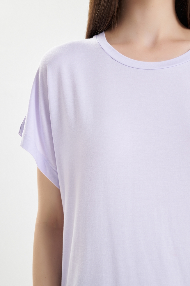 Женская футболка 8