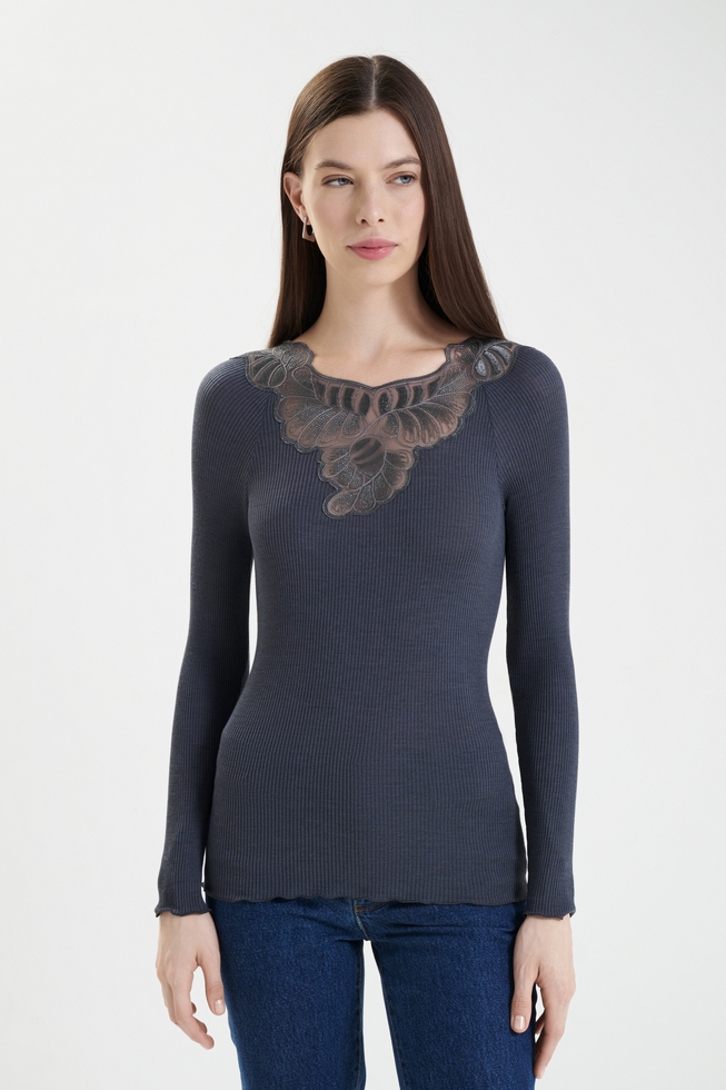 Блузка с длинным рукавом 1