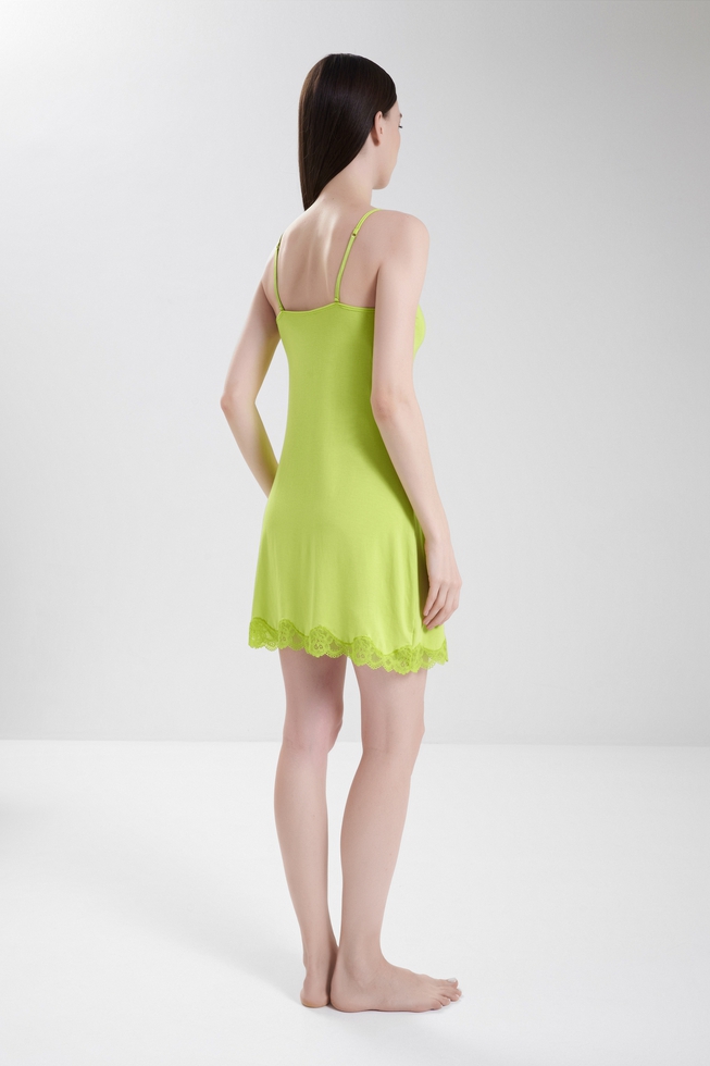 Короткая сорочка 2