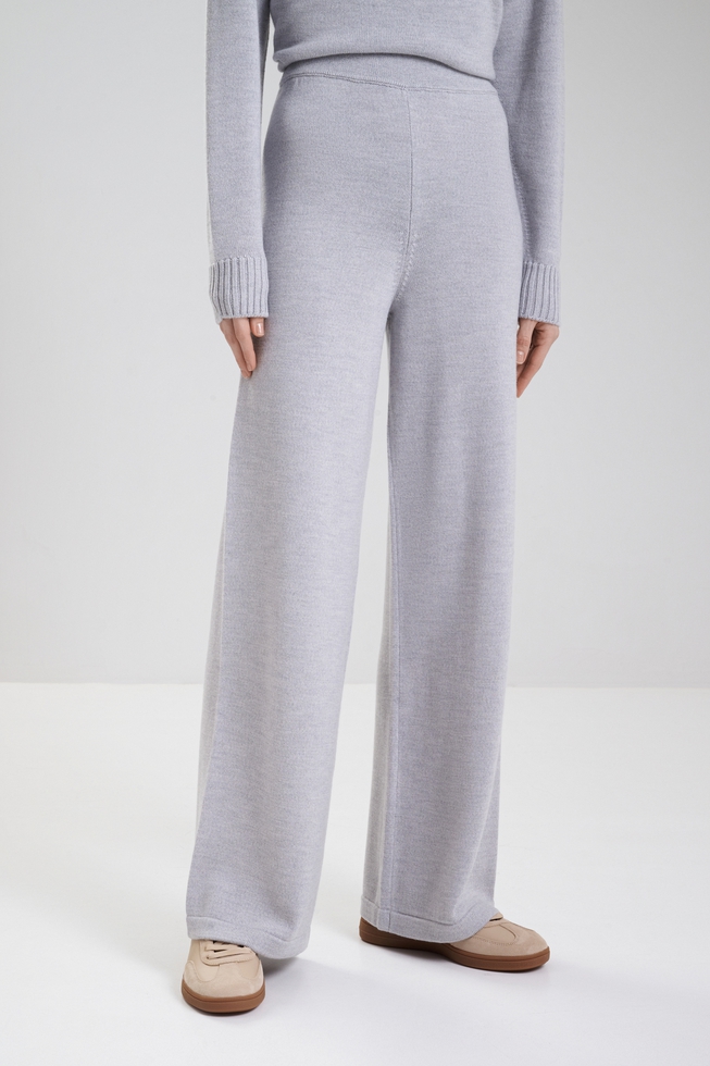  Женские трикотажные брюки из шерсти  1