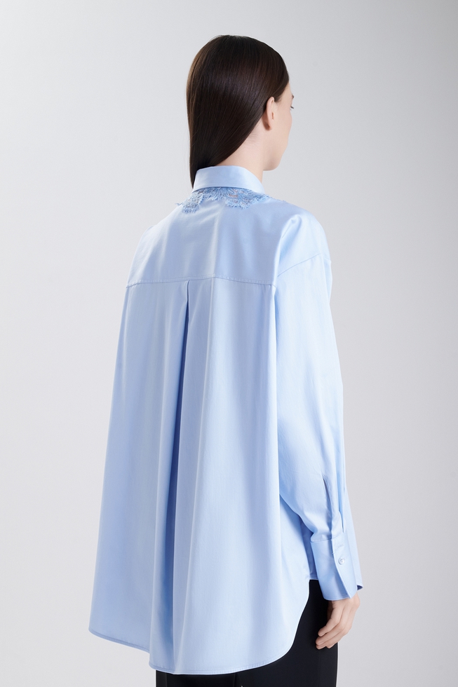  Блузка с длинным рукавом и вышивкой   2