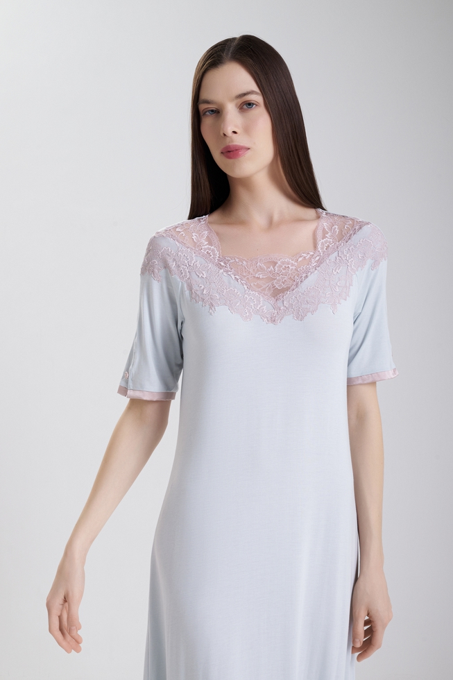  Длинная сорочка с кружевом  3