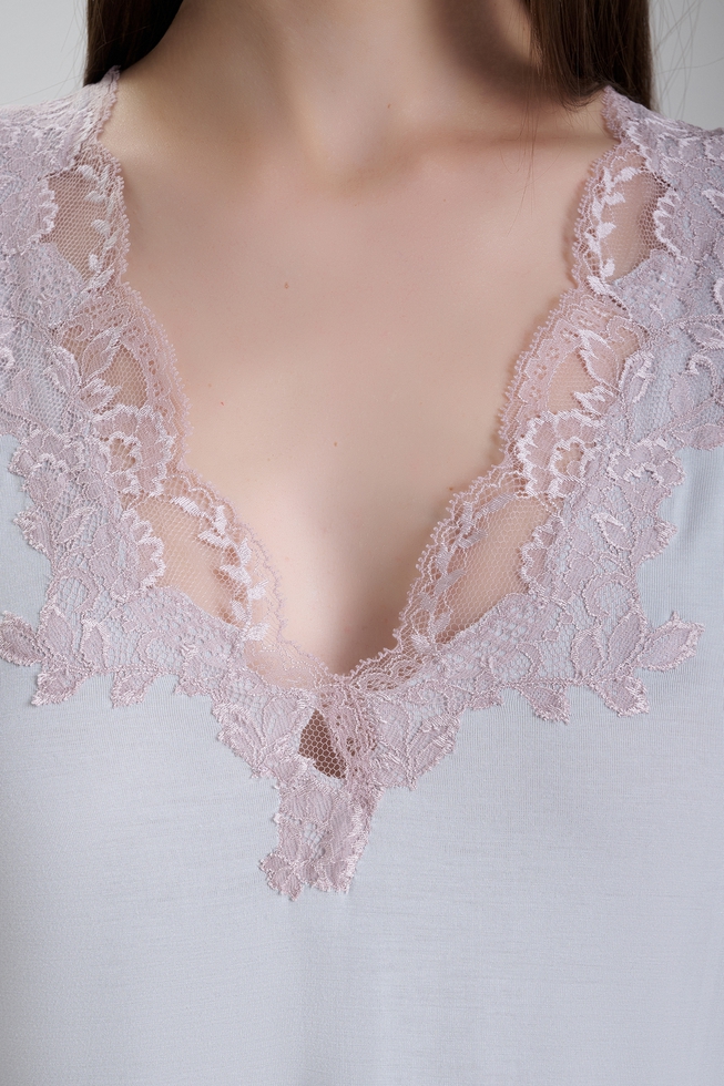  Короткая сорочка с кружевом  4