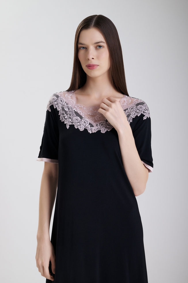  Короткая сорочка с кружевом  3