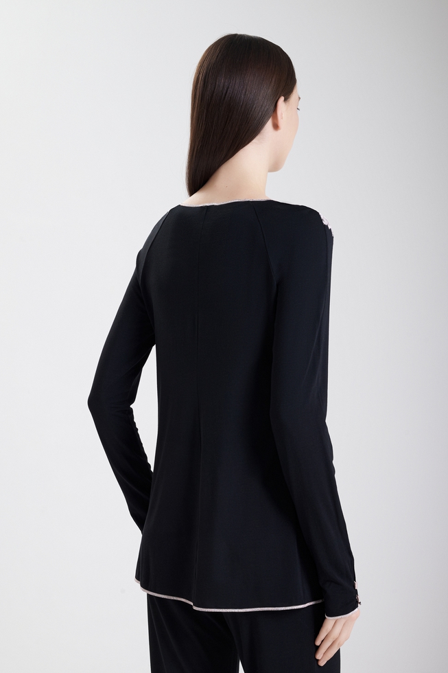  Женская пижама с брюками  4