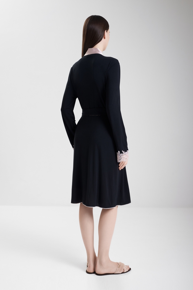  Женский короткий халат с кружевом  2