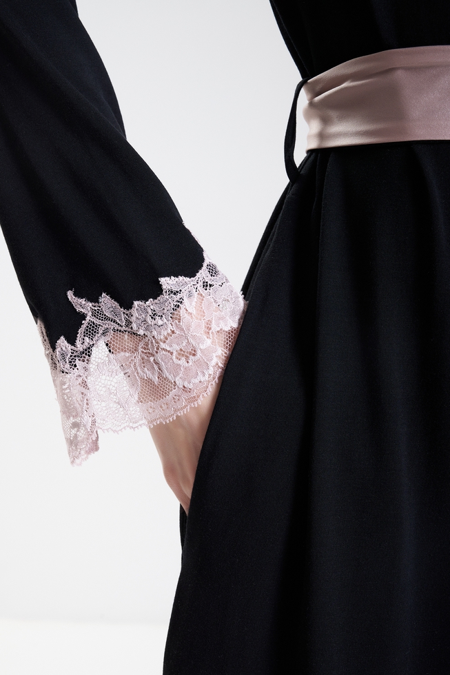  Женский короткий халат с кружевом  4