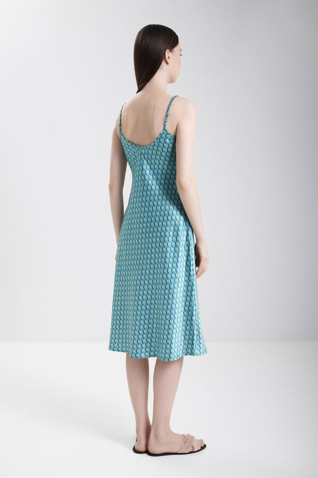  Короткая шелковая сорочка  2