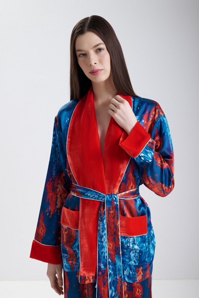  Женская шелковая пижама с брюками  3