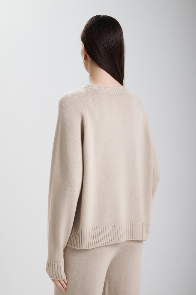 Женский джемпер из шерсти 2