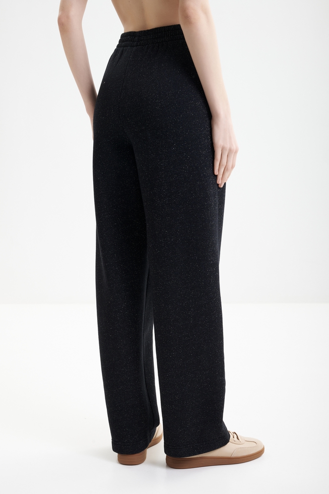 Женские брюки из плотного трикотажа  2