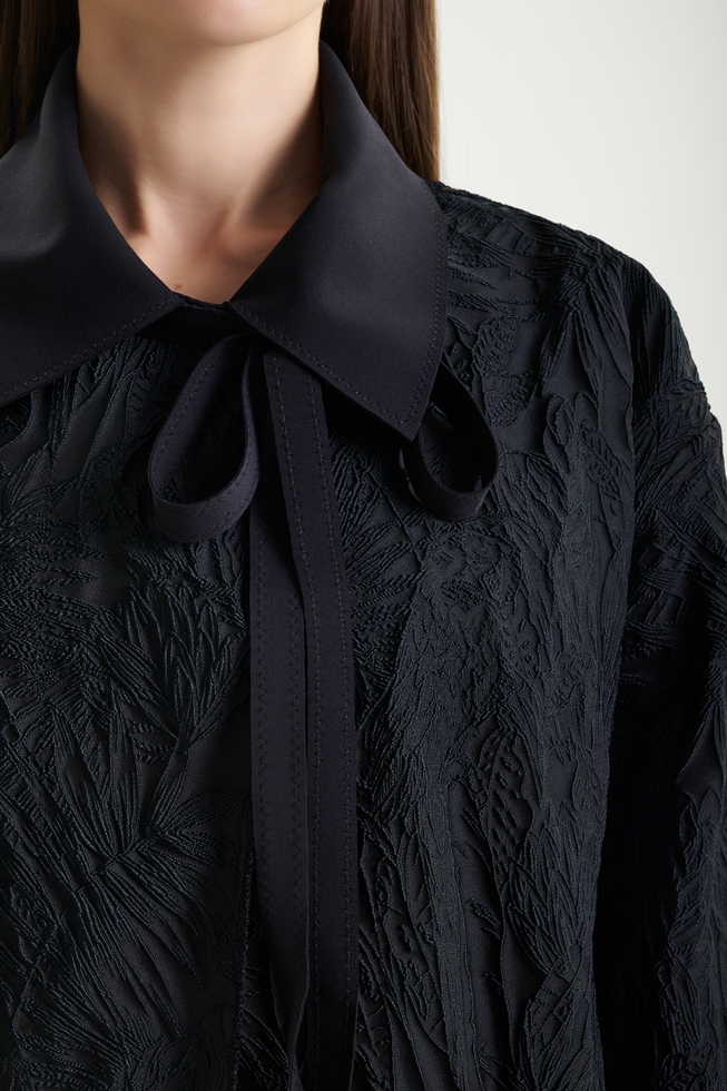 Женский жакет с фактурным рисунком  4