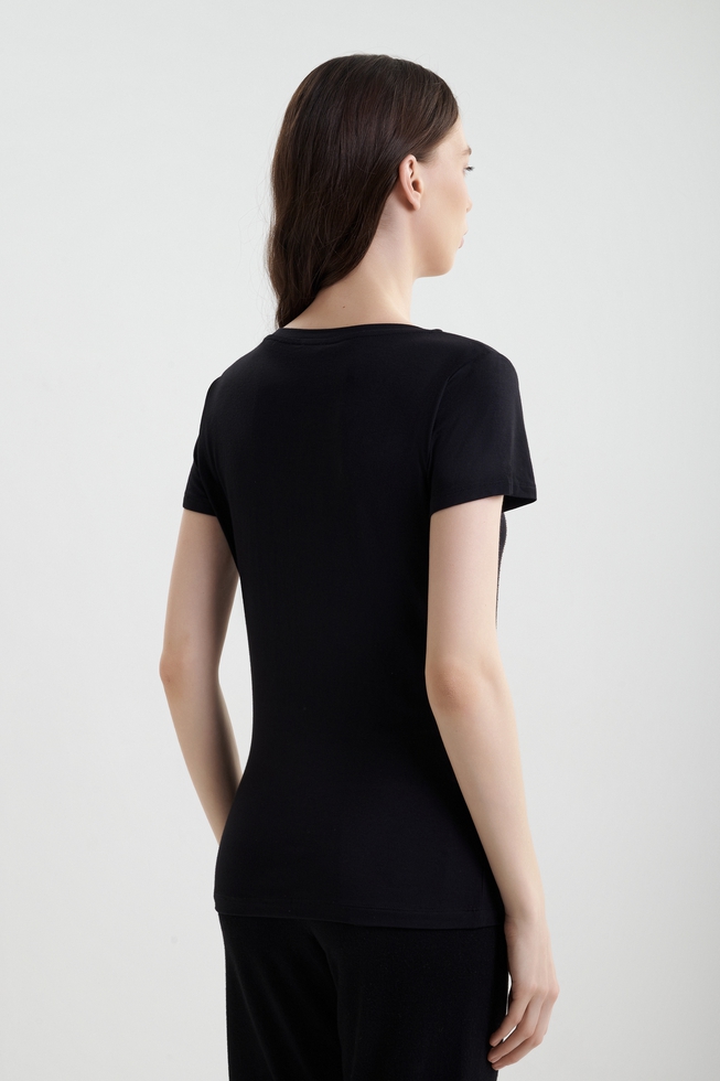 Женская футболка 2