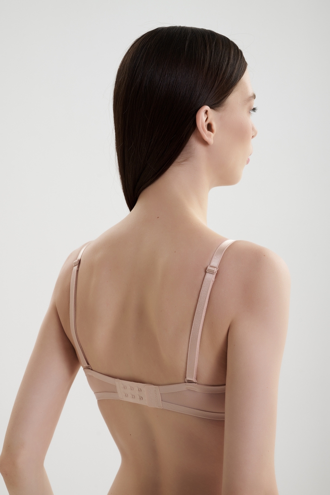 Бюстгальтер с плотной чашкой 2