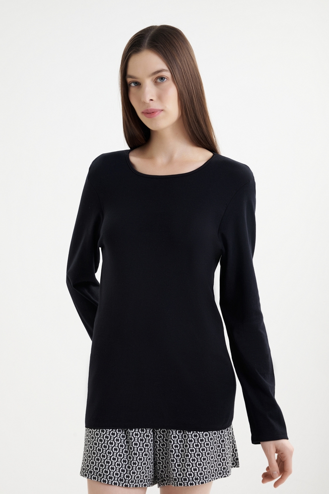 Женский лонгслив 1