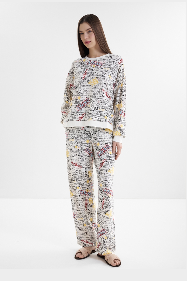 Женская пижама с брюками 1