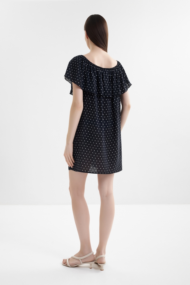  Короткое пляжное платье в горошек  3