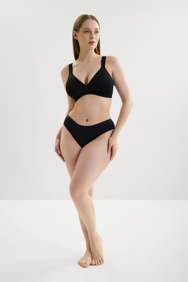  Черный бюстгальтер-топ с мягкими чашками  3