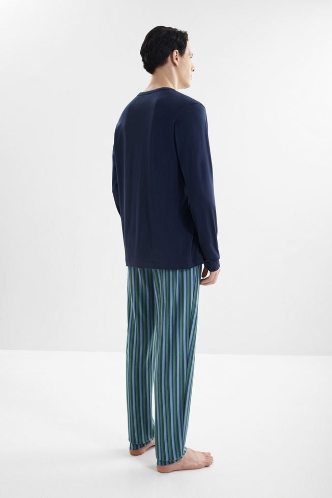 Мужская пижама с брюками 2