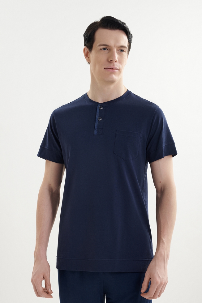 Мужская футболка на пуговицах 1
