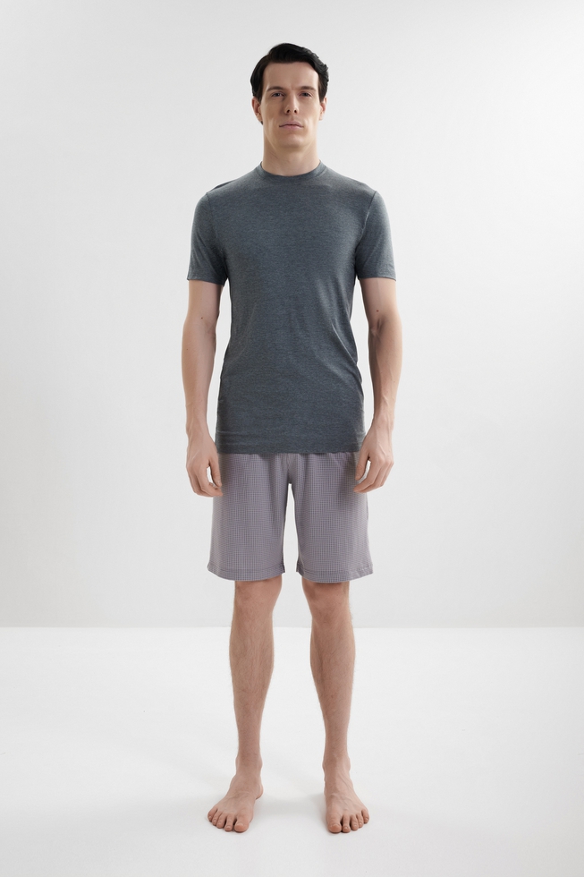 Мужская футболка из тонкого шелковистого трикотажа 31