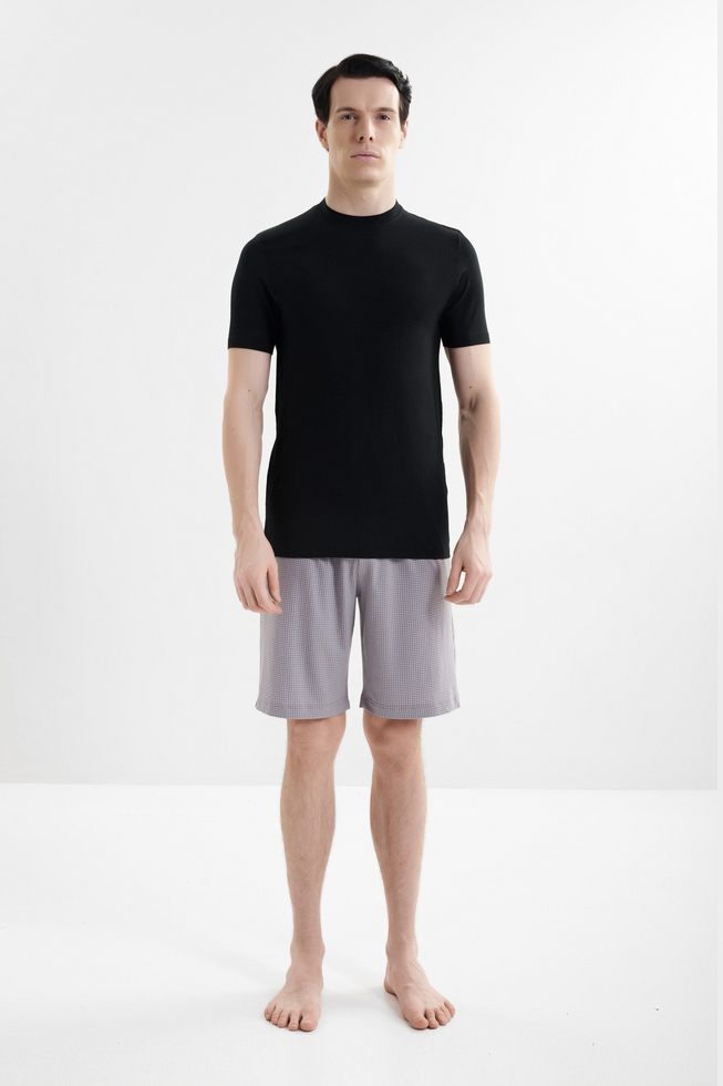 Мужская футболка из тонкого шелковистого трикотажа 35