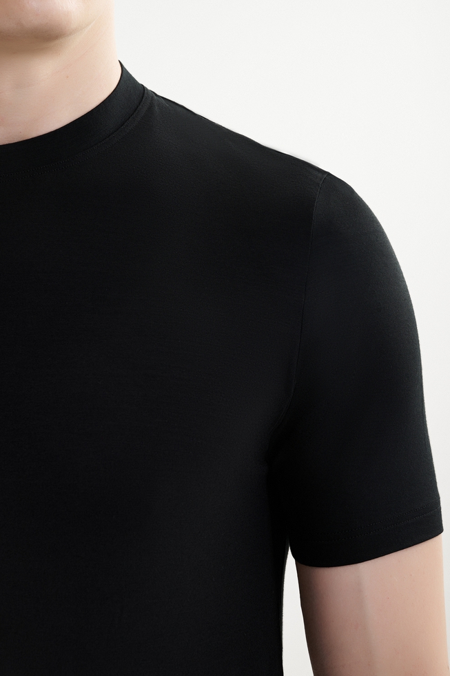 Мужская футболка из тонкого шелковистого трикотажа 36