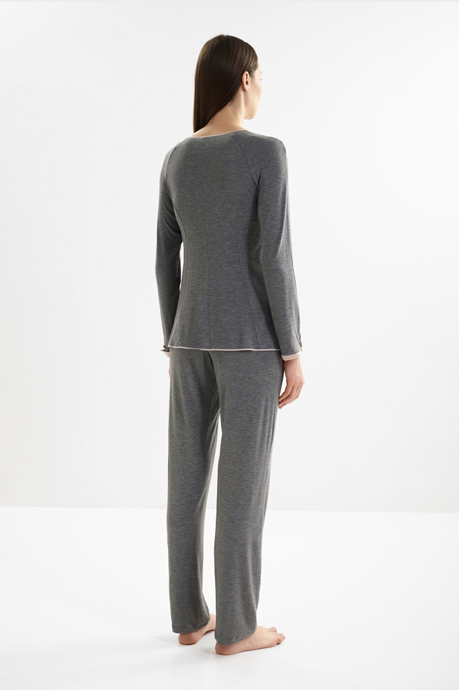 Женская пижама с брюками 2