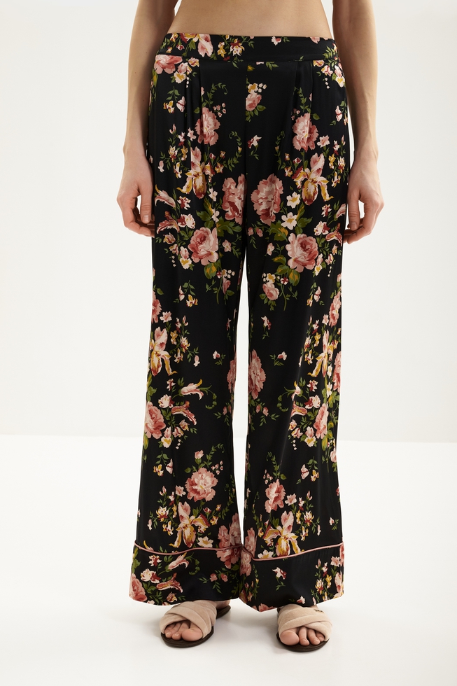 Женская шелковая пижама с брюками 6