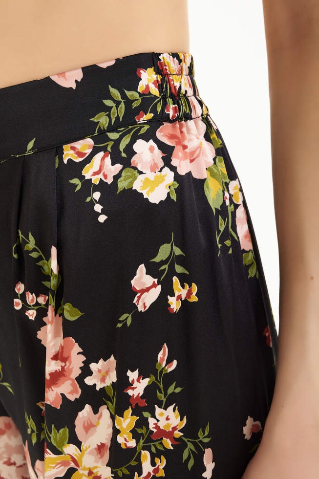 Женская шелковая пижама с брюками 8