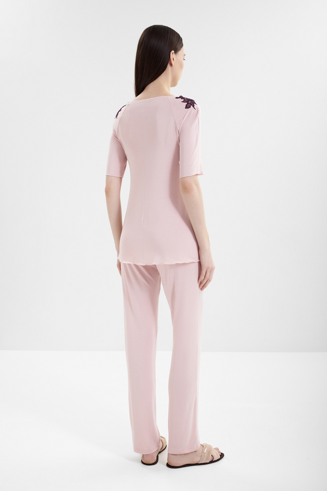 Женская пижама с брюками 2