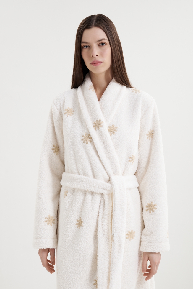 Женский длинный халат из мохера 3