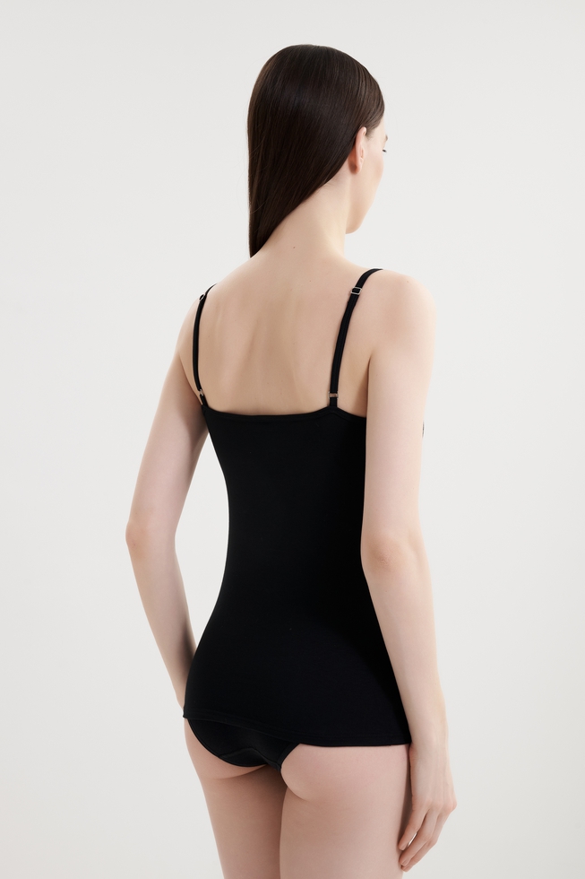  Черная майка женская  2