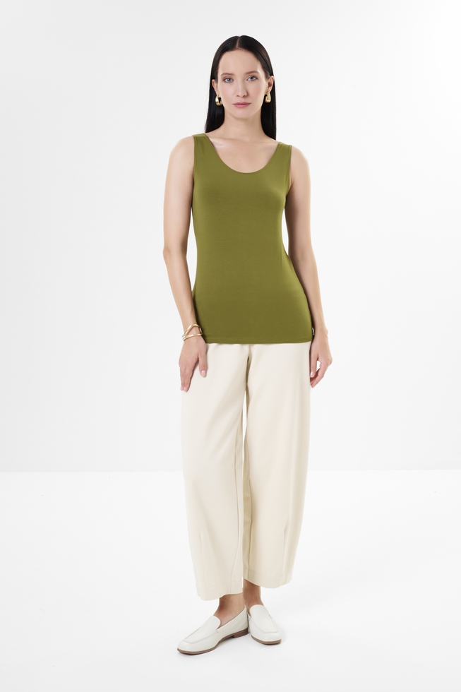 Женский зелёный топ 3