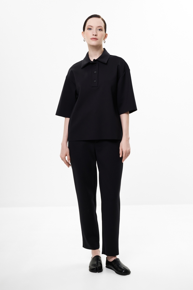 Женский чёрный топ 3