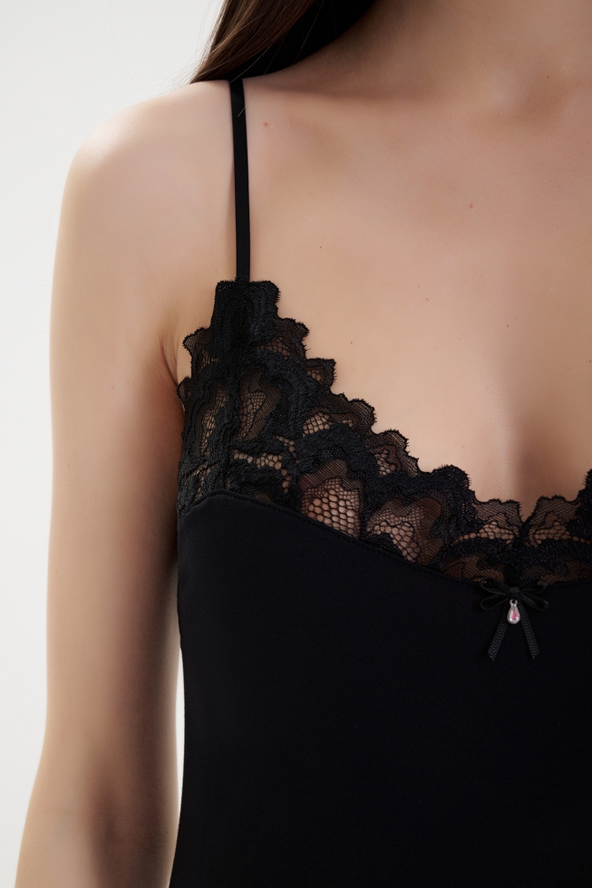  Короткая черная сорочка  4