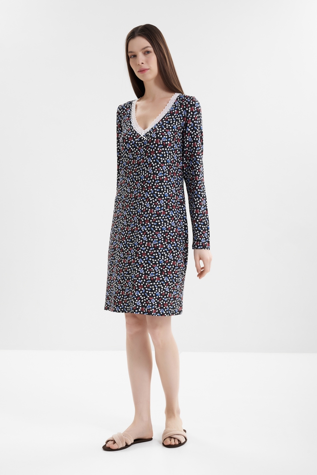  Короткая сорочка с длинным рукавом  1