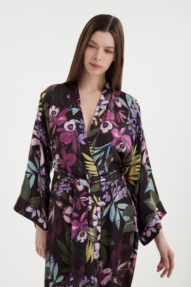 Женский короткий халат с цветочным принтом  3
