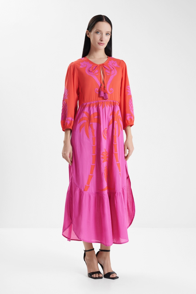 Длинное платье с длинными рукавамии 1