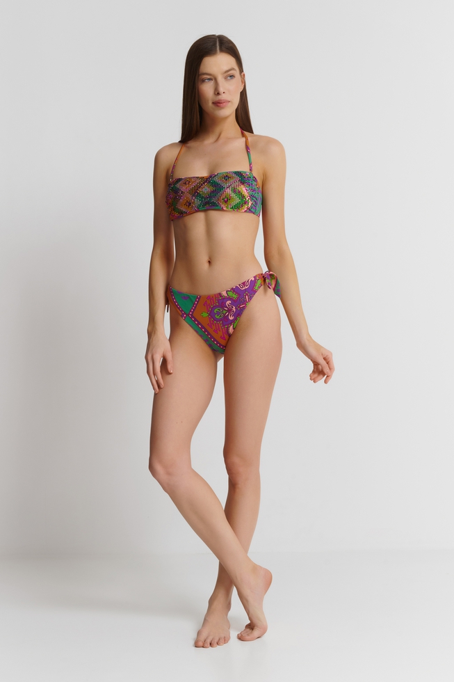  Раздельный купальник  1