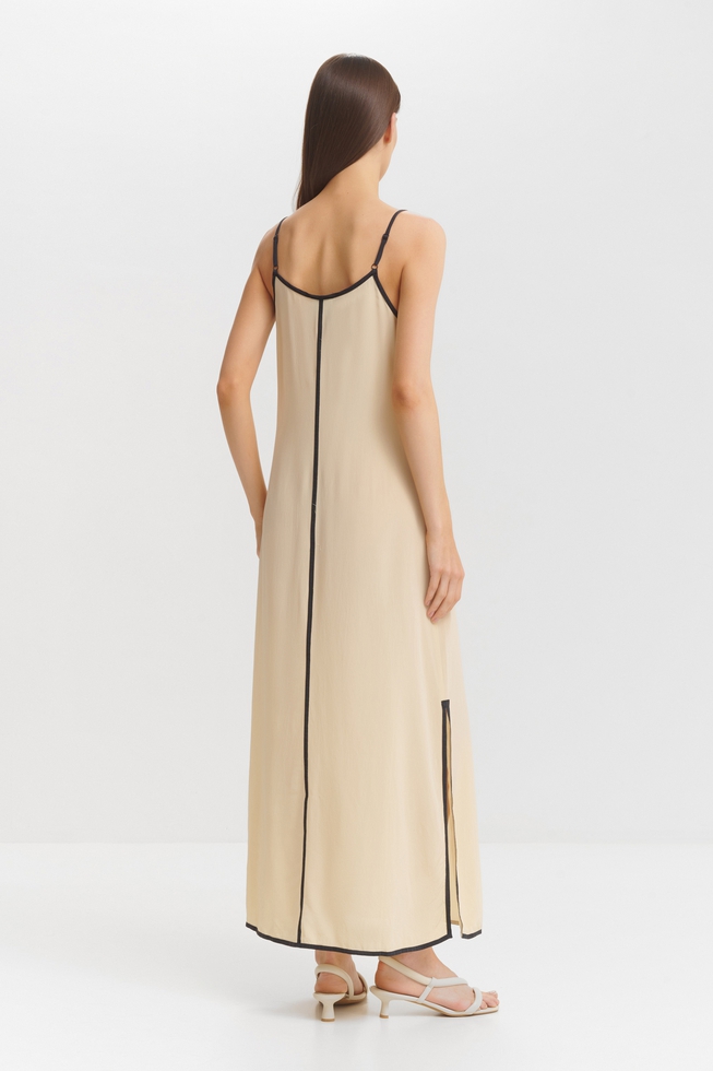 Длинное бежевое платье  2