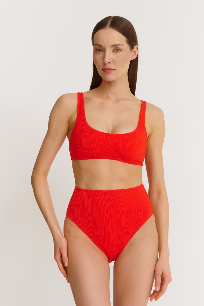 Женские красные высокие плавки-слипы 3