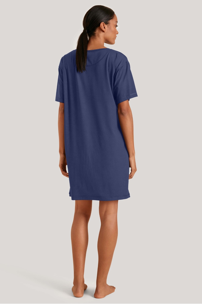 Женская короткая сорочка 2