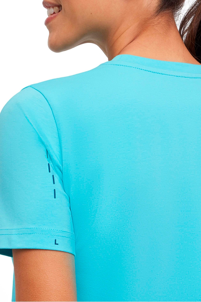 Женская бирюзовая спортивная футболка 4