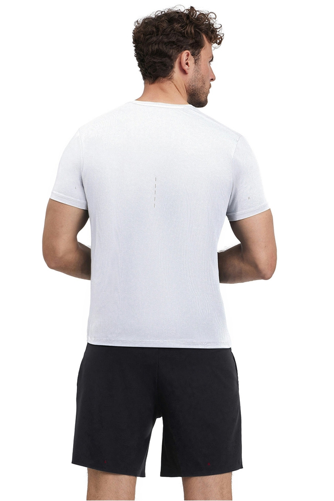 Мужская белая спортивная футболка 2
