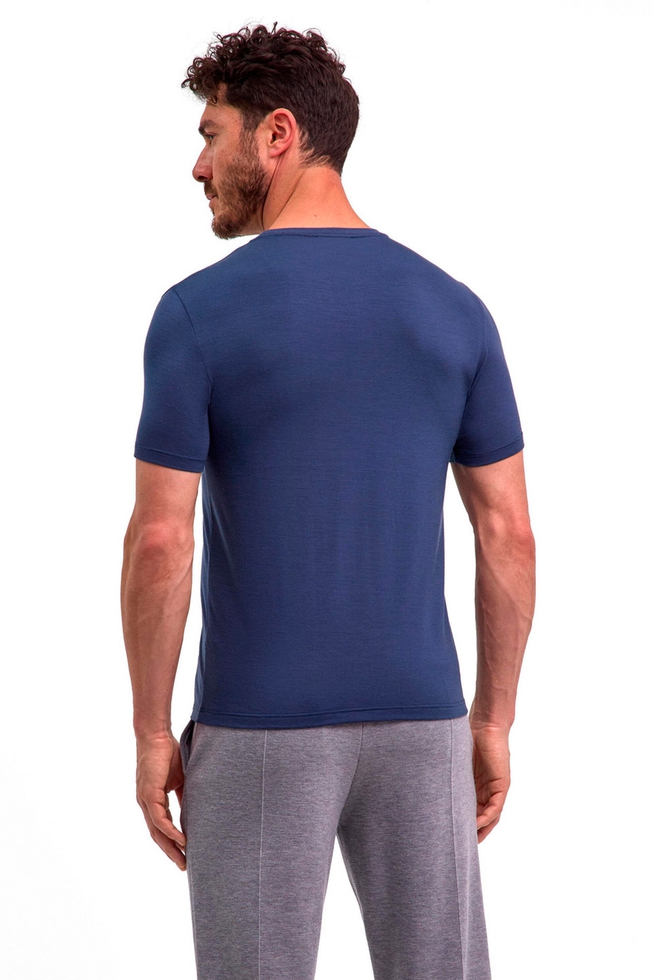 Мужская синяя футболка из шерсти 2