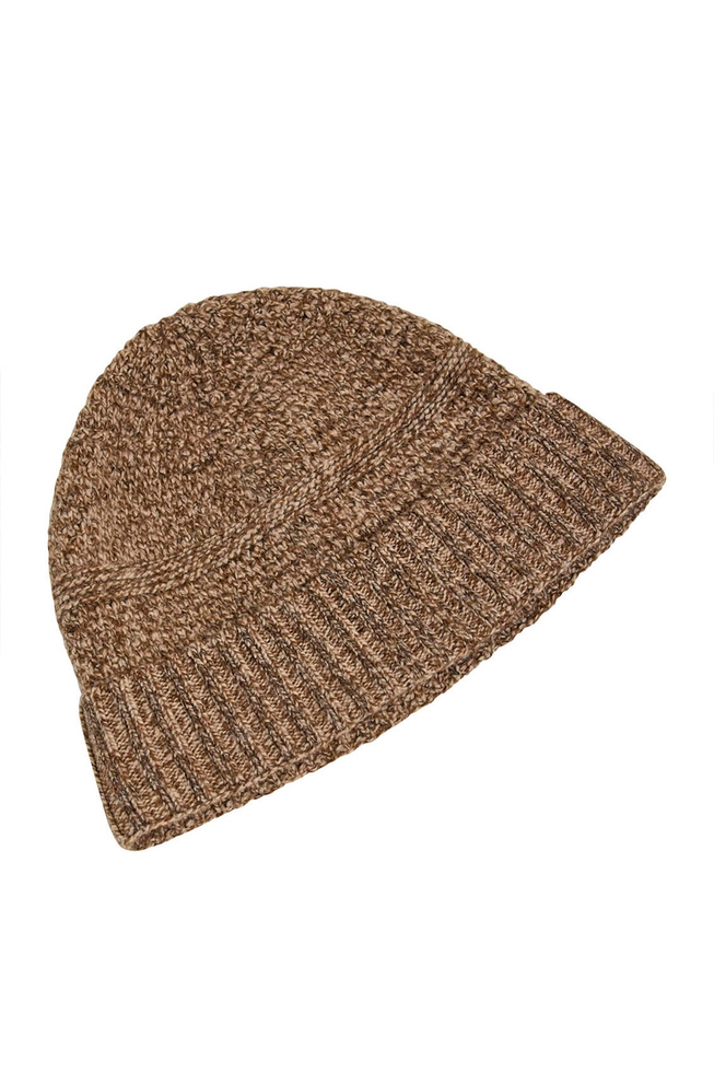 Шапка коричневая шерстяная 2