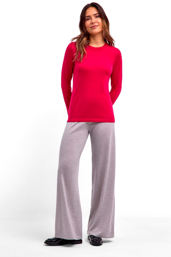 Джемпер женский розовый шерстяной 3